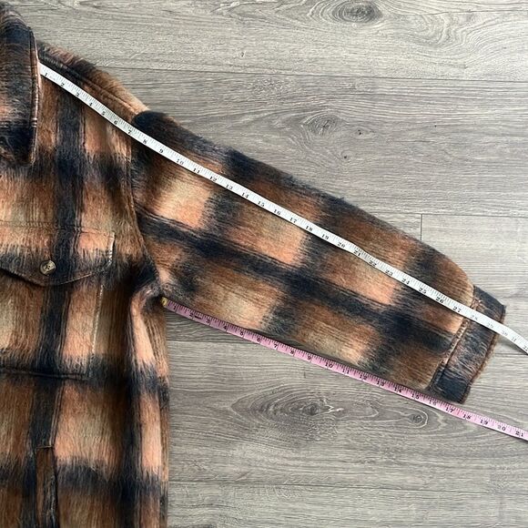 AMERICAN EAGLE Brushed Shacket Size XL Oversized Brown Navy Plaid Western Boho - Picture 11 of 11